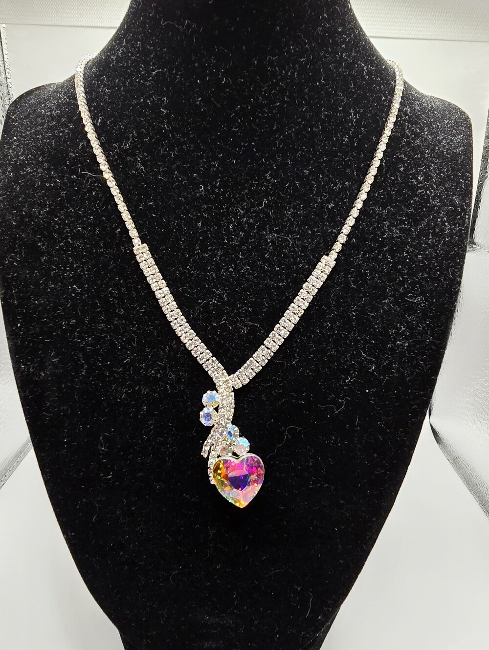Unbranded Silver Tone Rhinestone Tennis Necklace Rainbow Heart Pendant